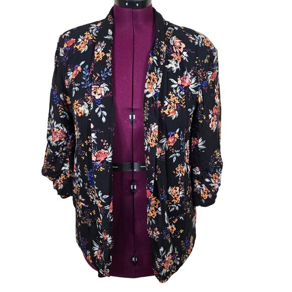 Women's Democracy Black Floral 3/4 Sleeve Open Front Blazer | Size Small - Picture 1 of 11
